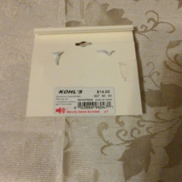 LC Lauren Conrad criss -cross bracelet *NWT - Picture 2 of 2